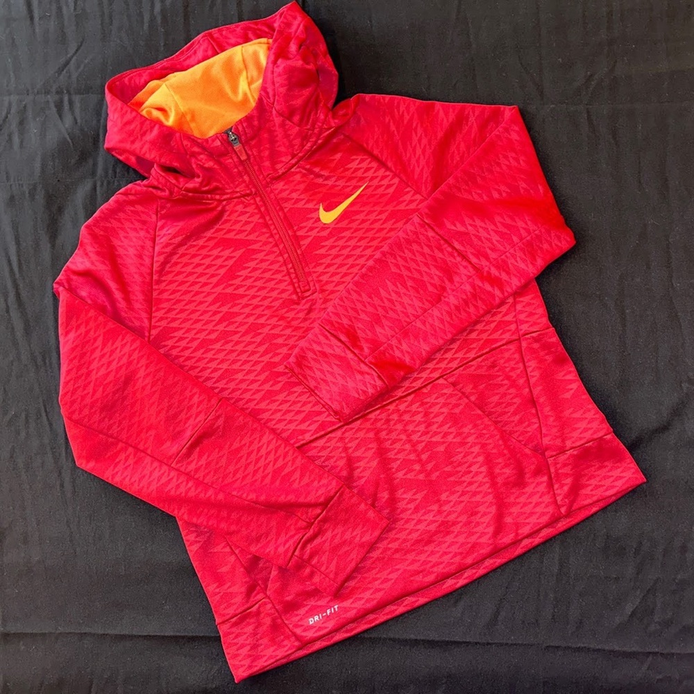 Nike Therma Big Boys Embossed 1/2 Zip Hoodie